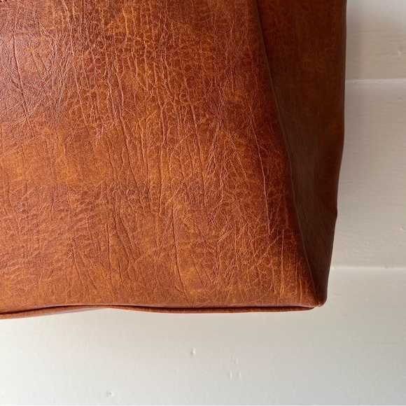 Jessica Simpson Brown Vegan Leather Tote Bag - Picture 11 of 16